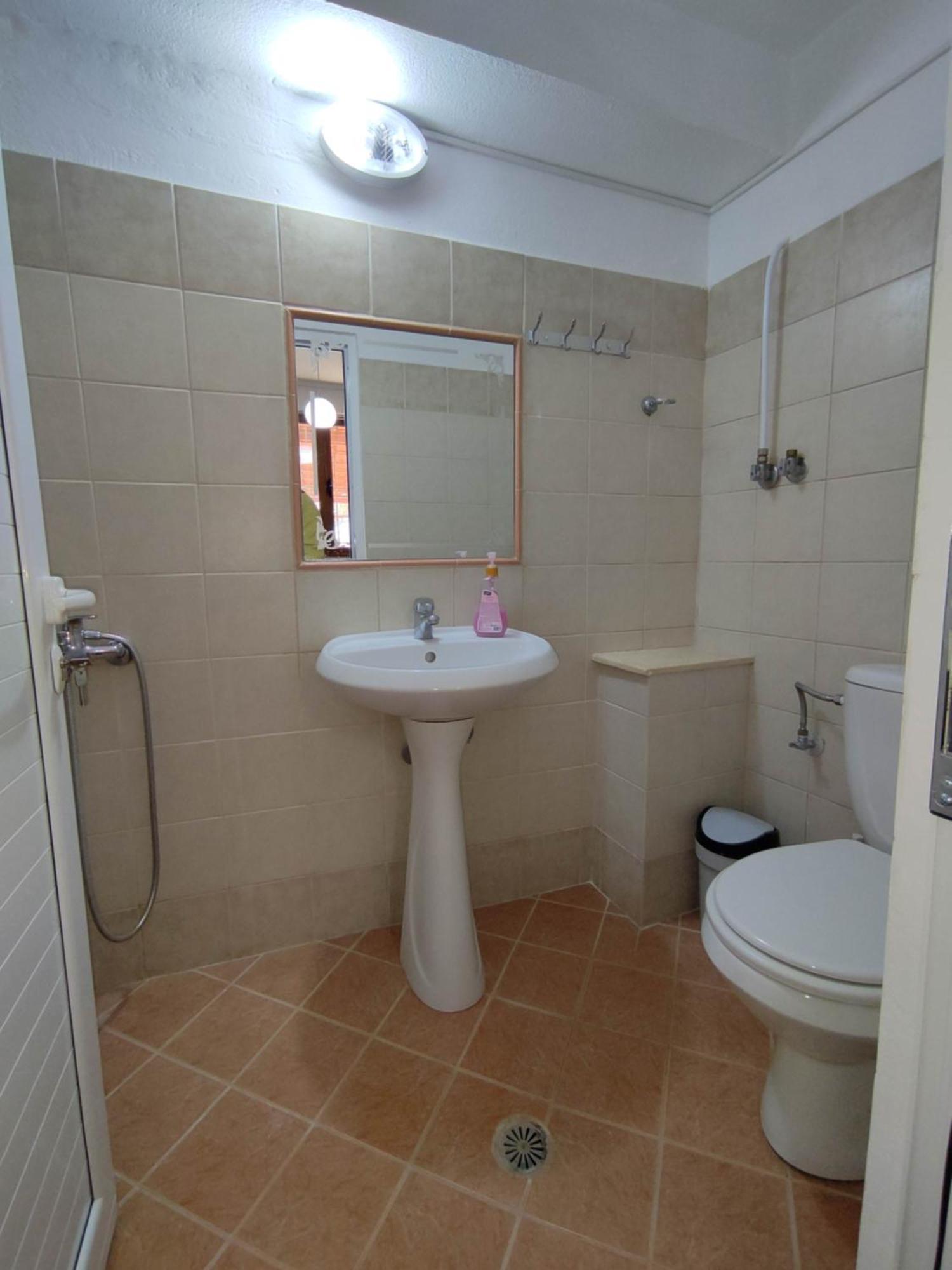 Aris Apartment Sarandë Eksteriør bilde