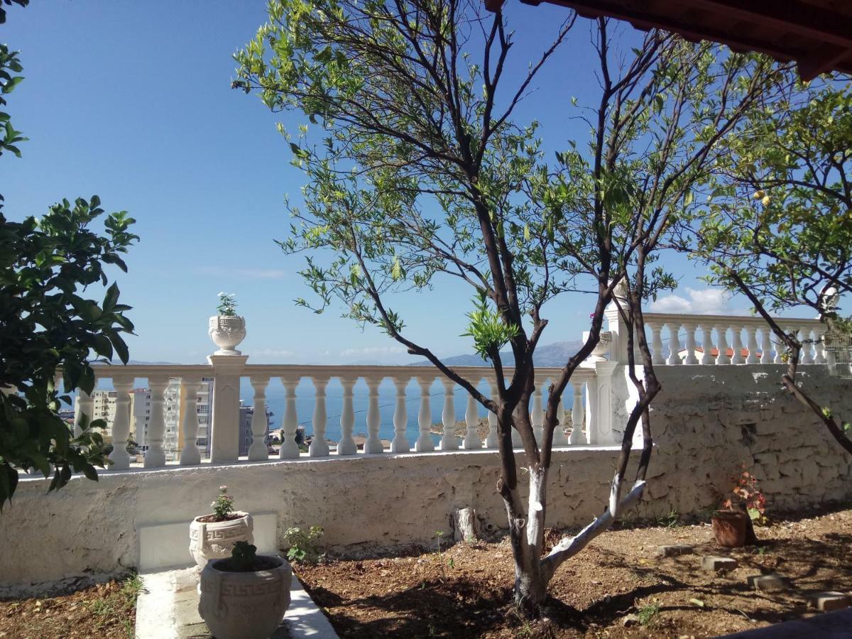 Aris Apartment Sarandë Eksteriør bilde